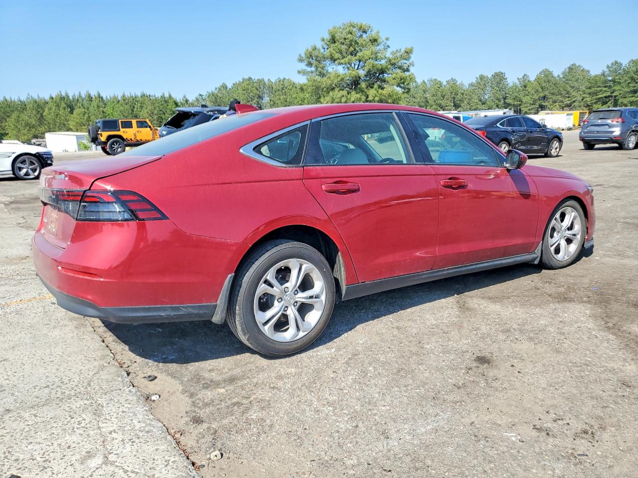 2025 HONDA ACCORD LX photo 7