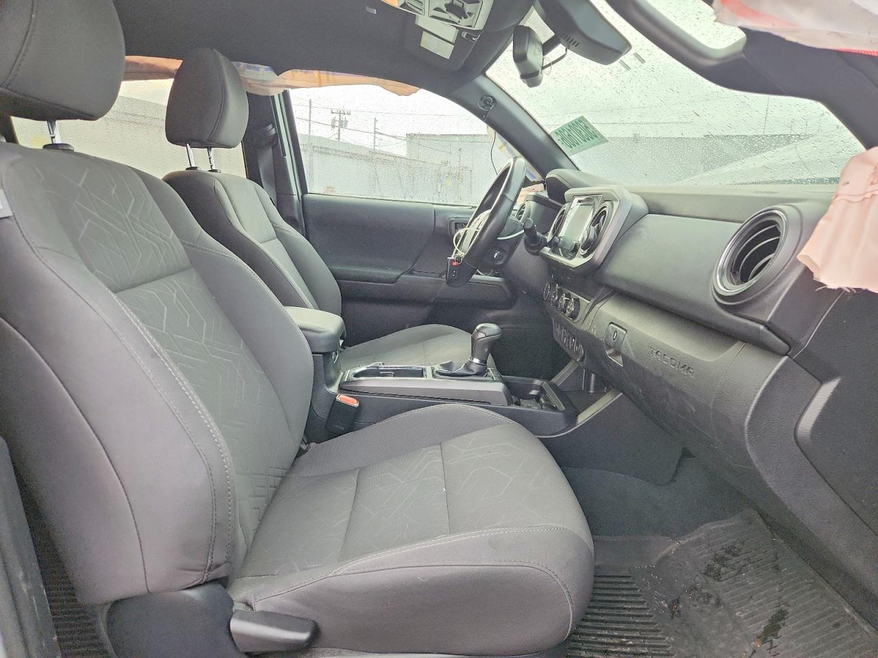 2019 TOYOTA TACOMA TRD OFF-ROAD photo 13