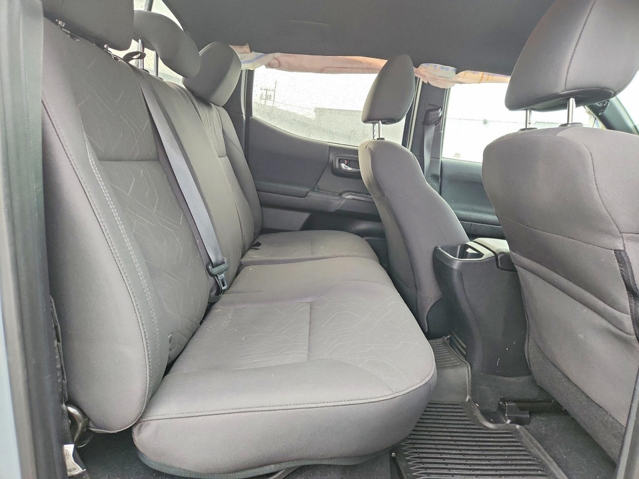 2019 TOYOTA TACOMA TRD OFF-ROAD photo 19