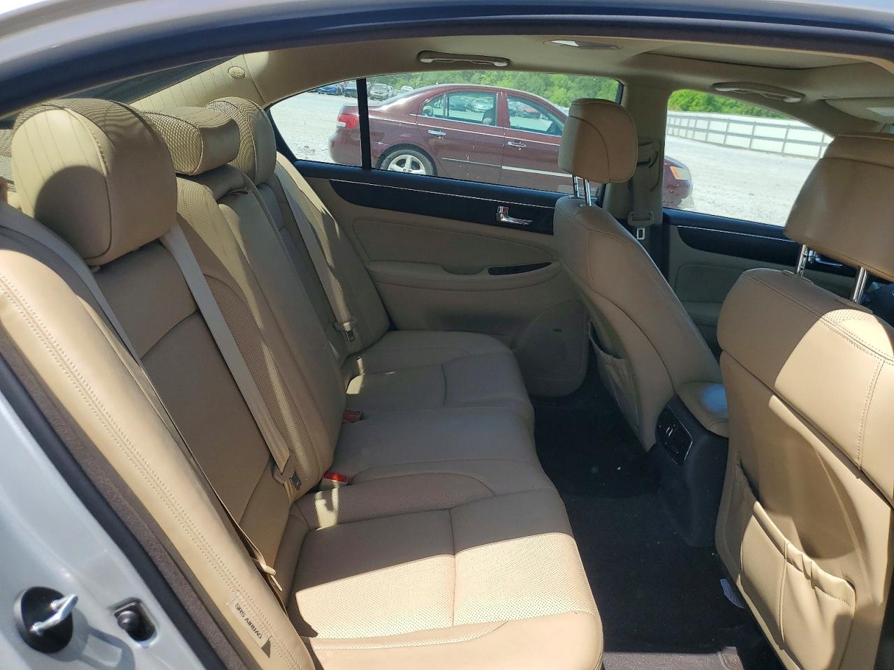 2011 HYUNDAI GENESIS 4.6L photo 28