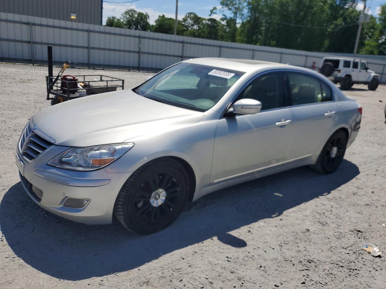 2011 HYUNDAI GENESIS