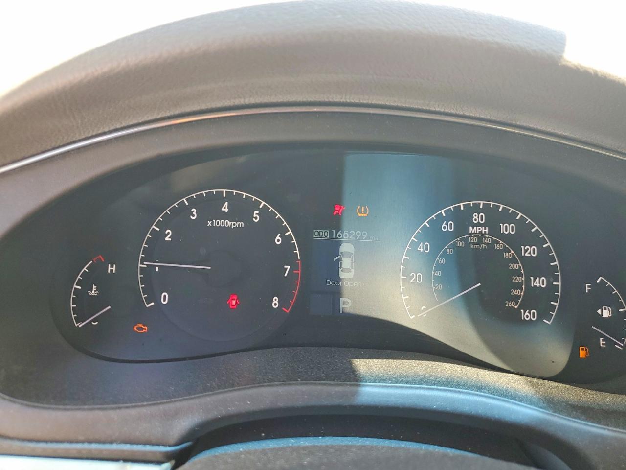 2011 HYUNDAI GENESIS 4.6L photo 25