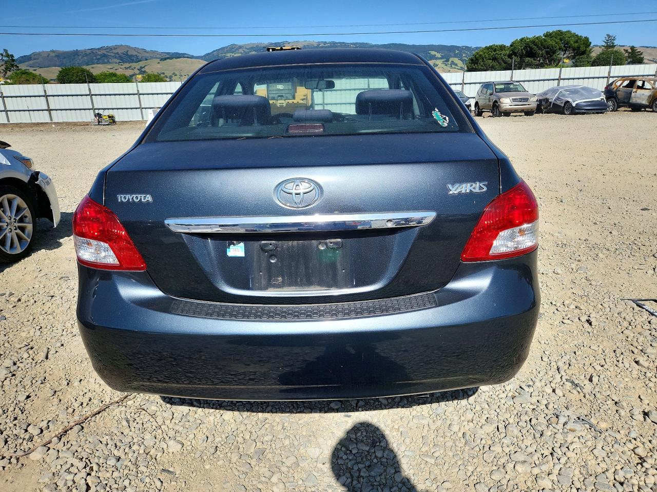 2007 TOYOTA YARIS photo 11