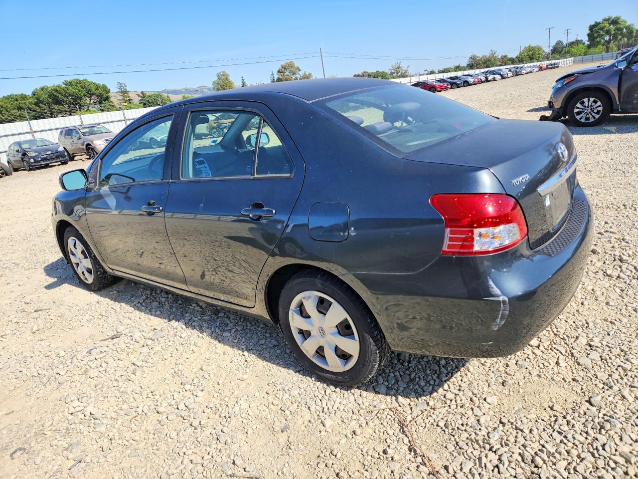 2007 TOYOTA YARIS photo 3
