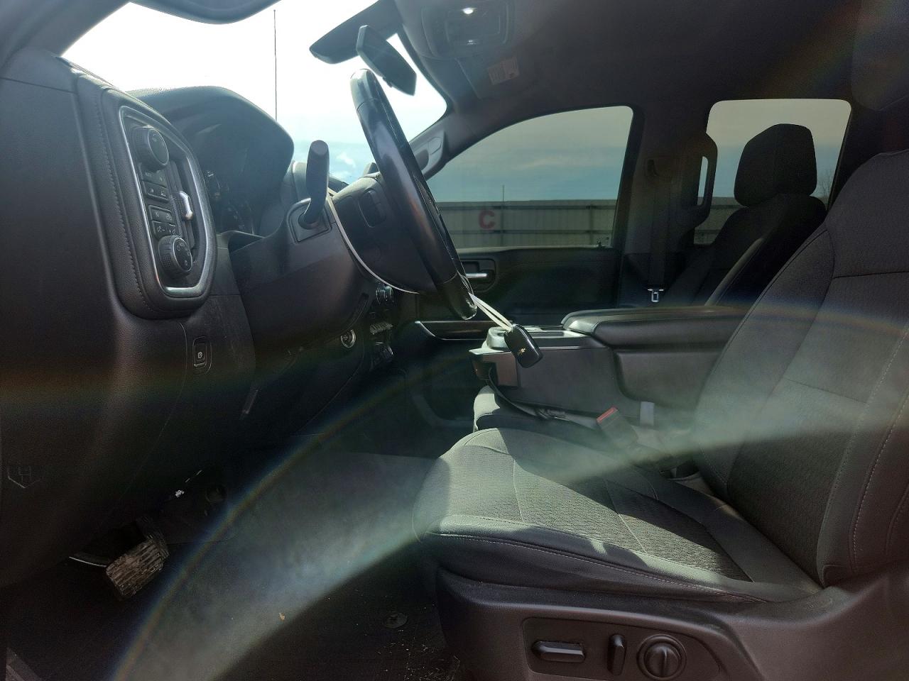 2019 CHEVROLET SILVERADO K1500 RST photo 13