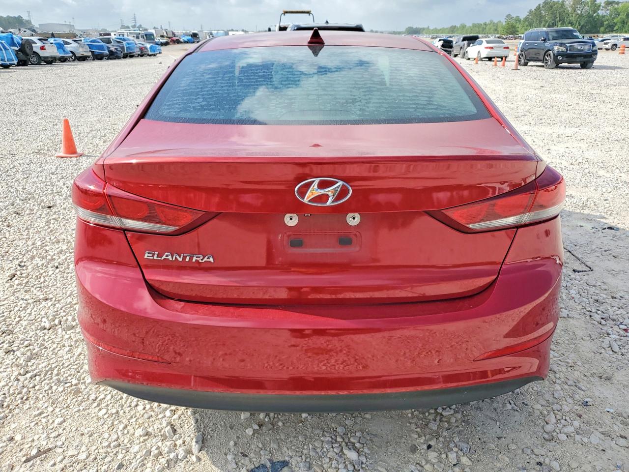 2017 HYUNDAI ELANTRA SE photo 16