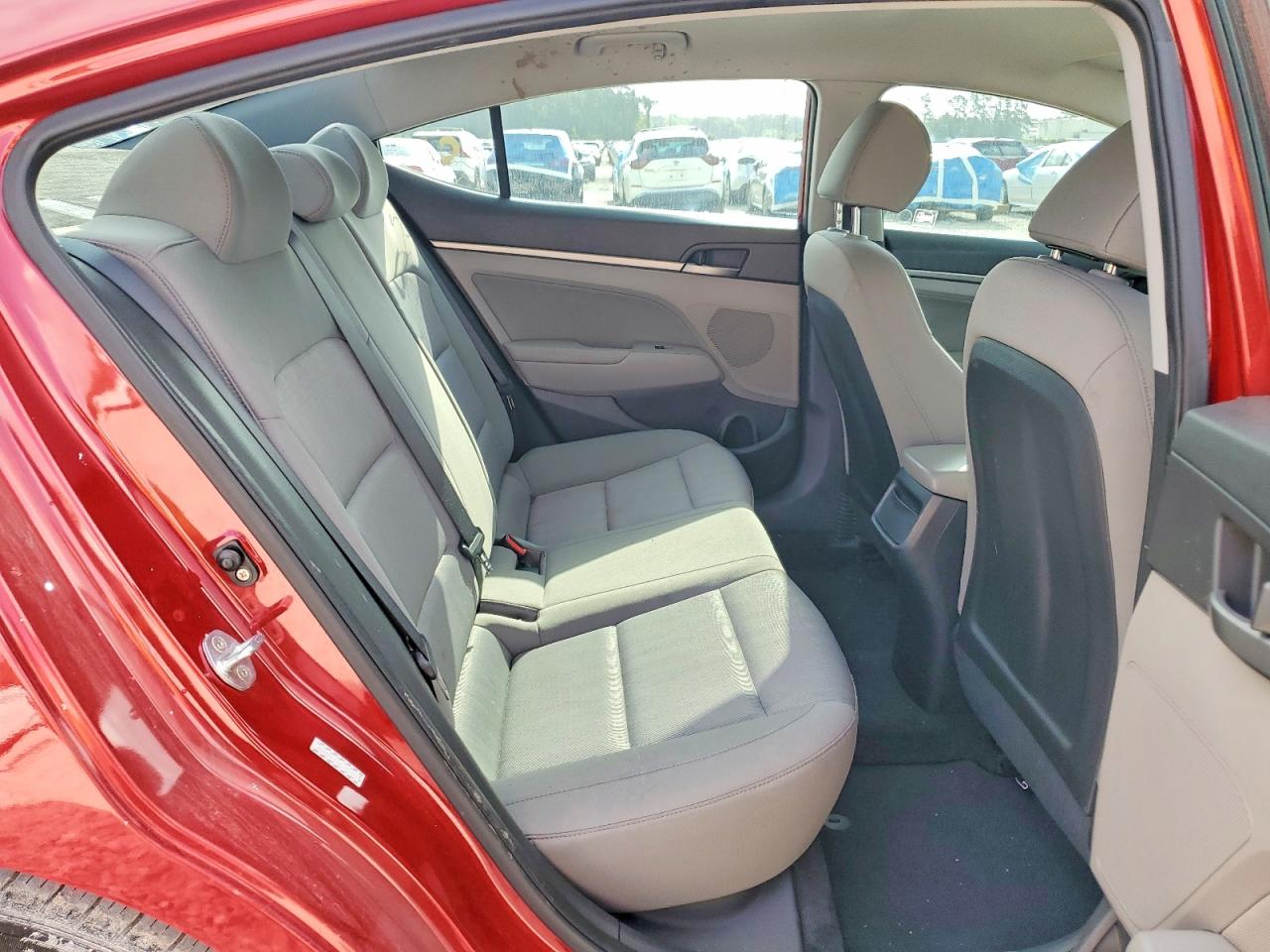 2017 HYUNDAI ELANTRA SE photo 28