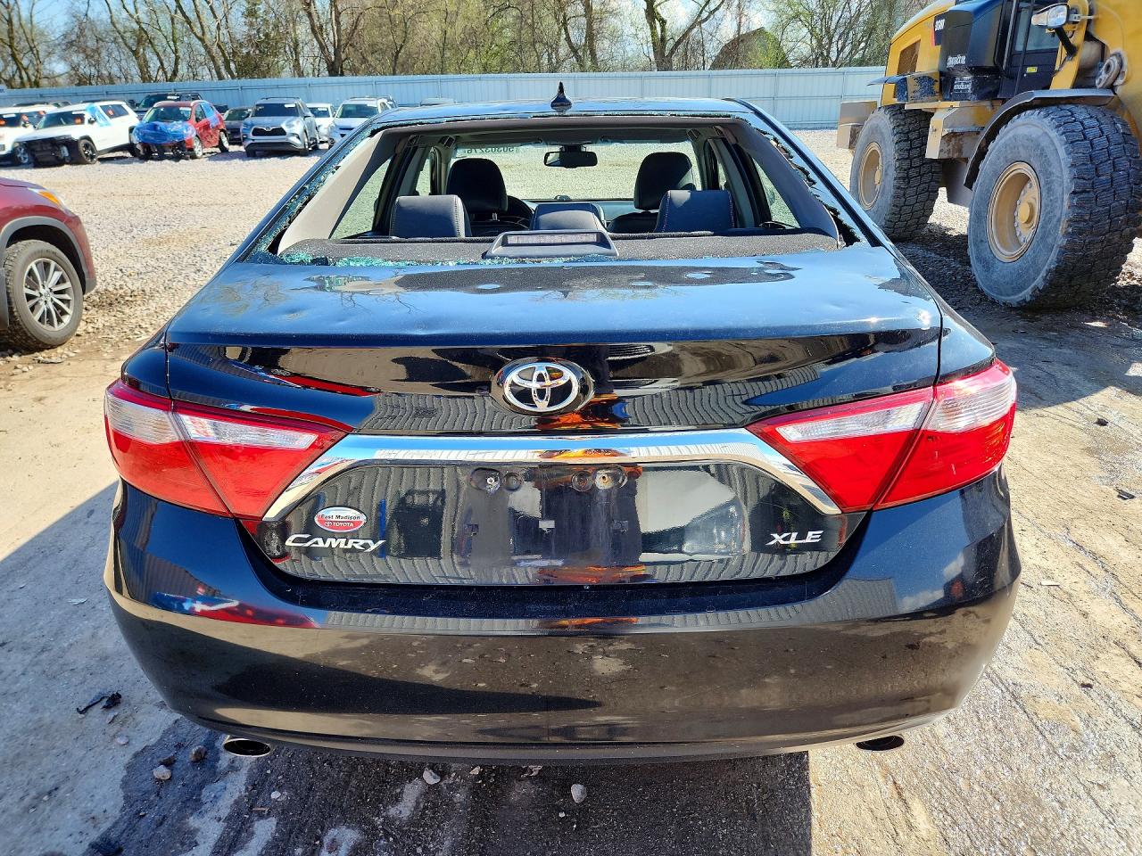 2015 TOYOTA CAMRY XLE V6 photo 16