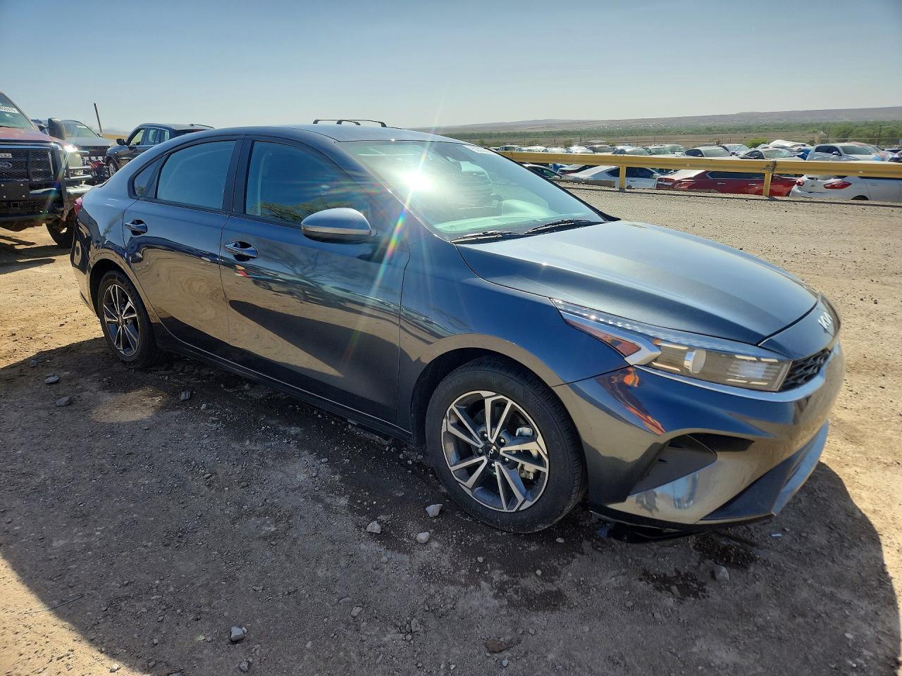2023 KIA FORTE LXS photo 10