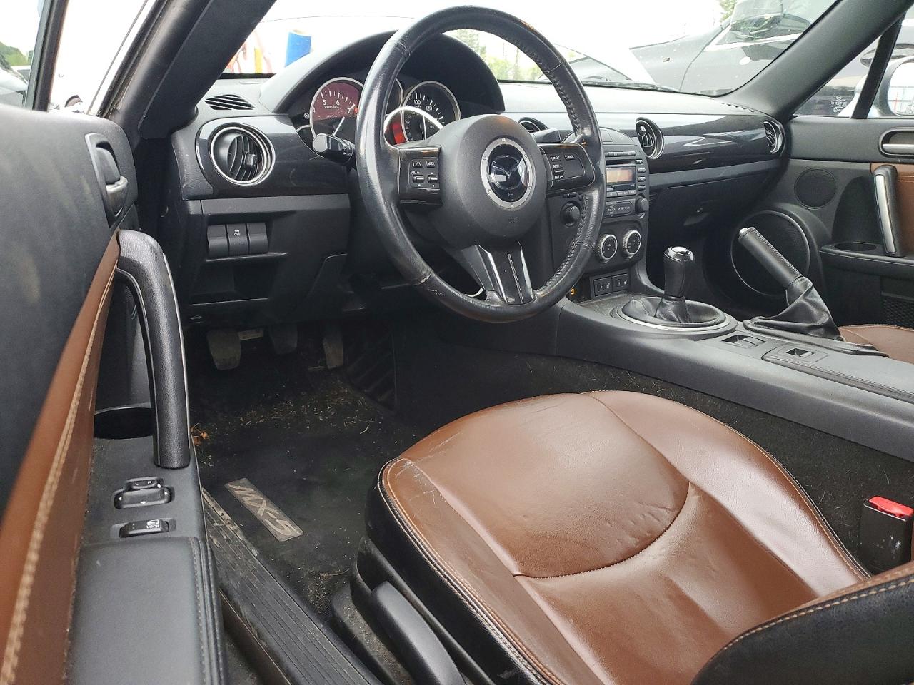 2013 MAZDA MX-5 MIATA GRAND TOURING photo 15
