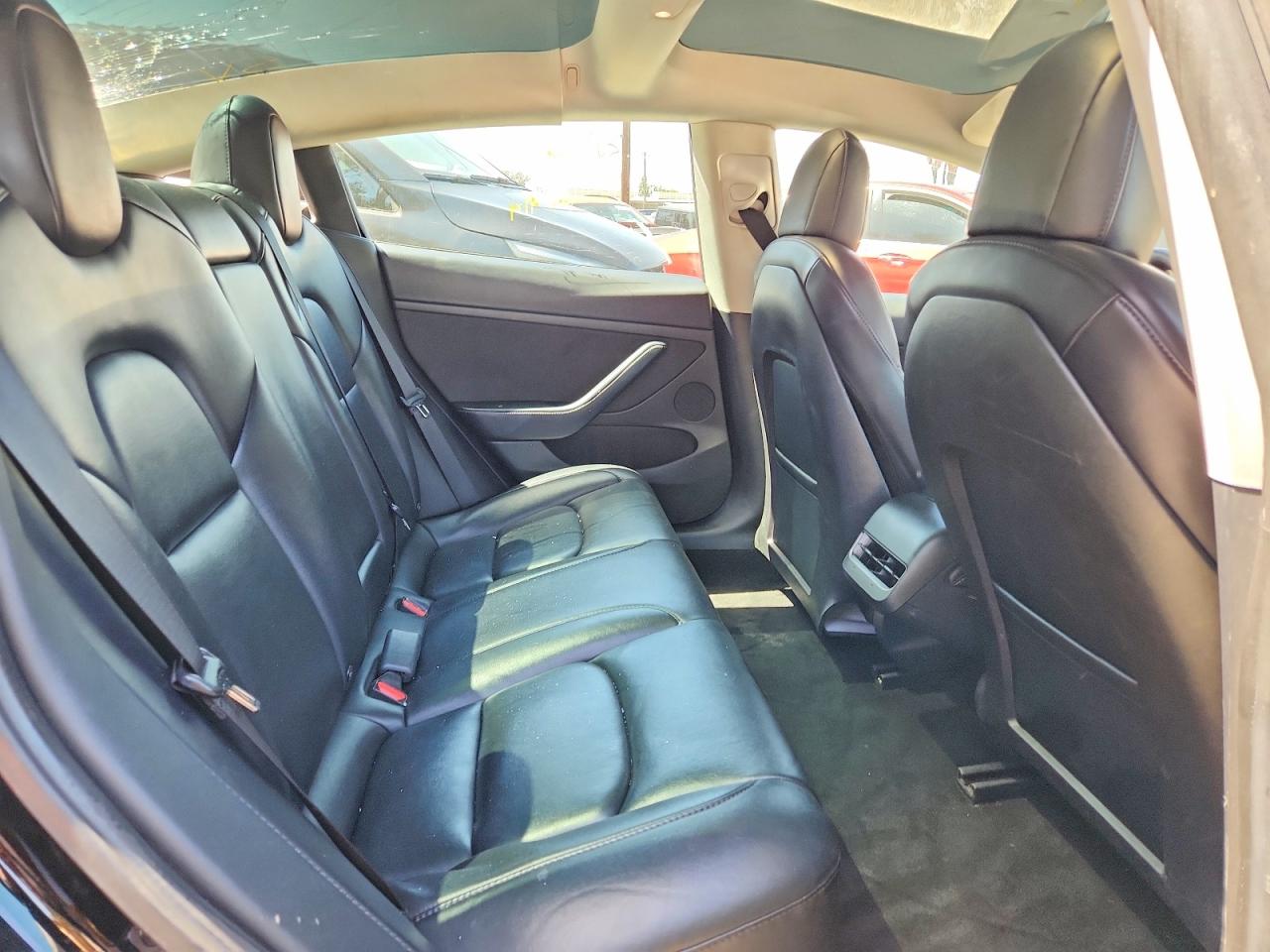 2022 TESLA MODEL 3 photo 28