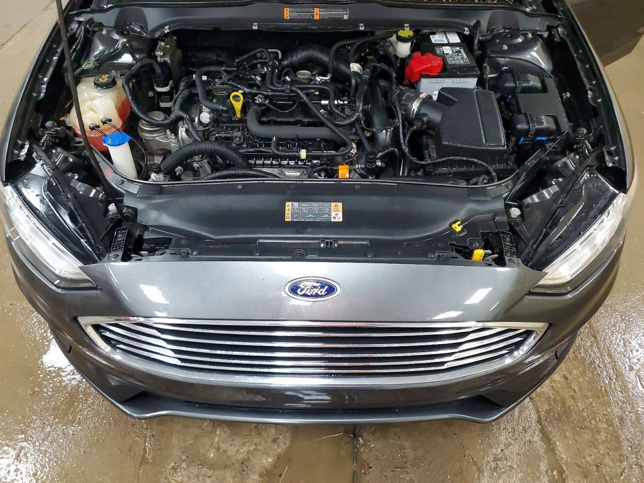 2020 FORD FUSION SE photo 31