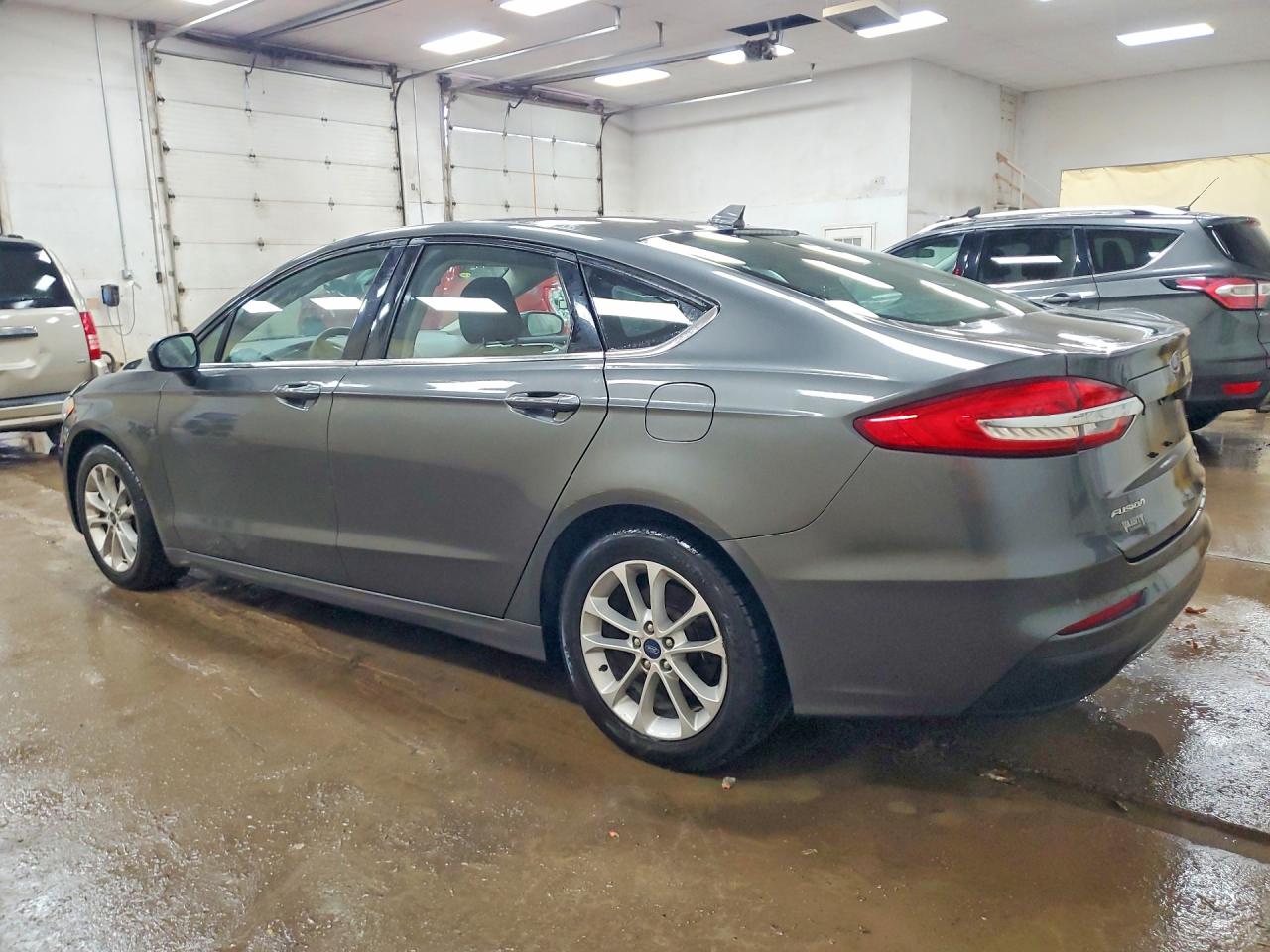 2020 FORD FUSION SE photo 4