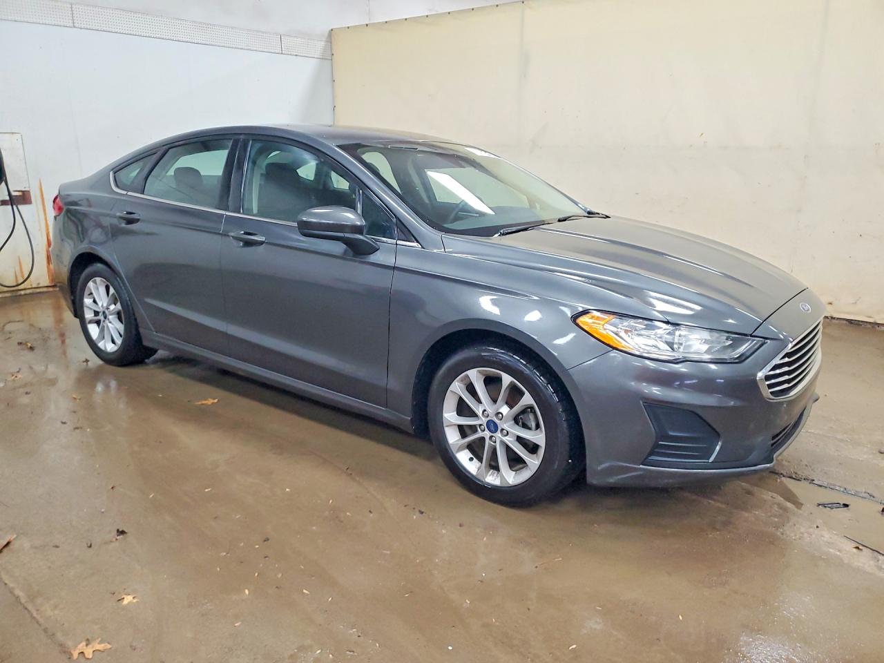 2020 FORD FUSION SE photo 10