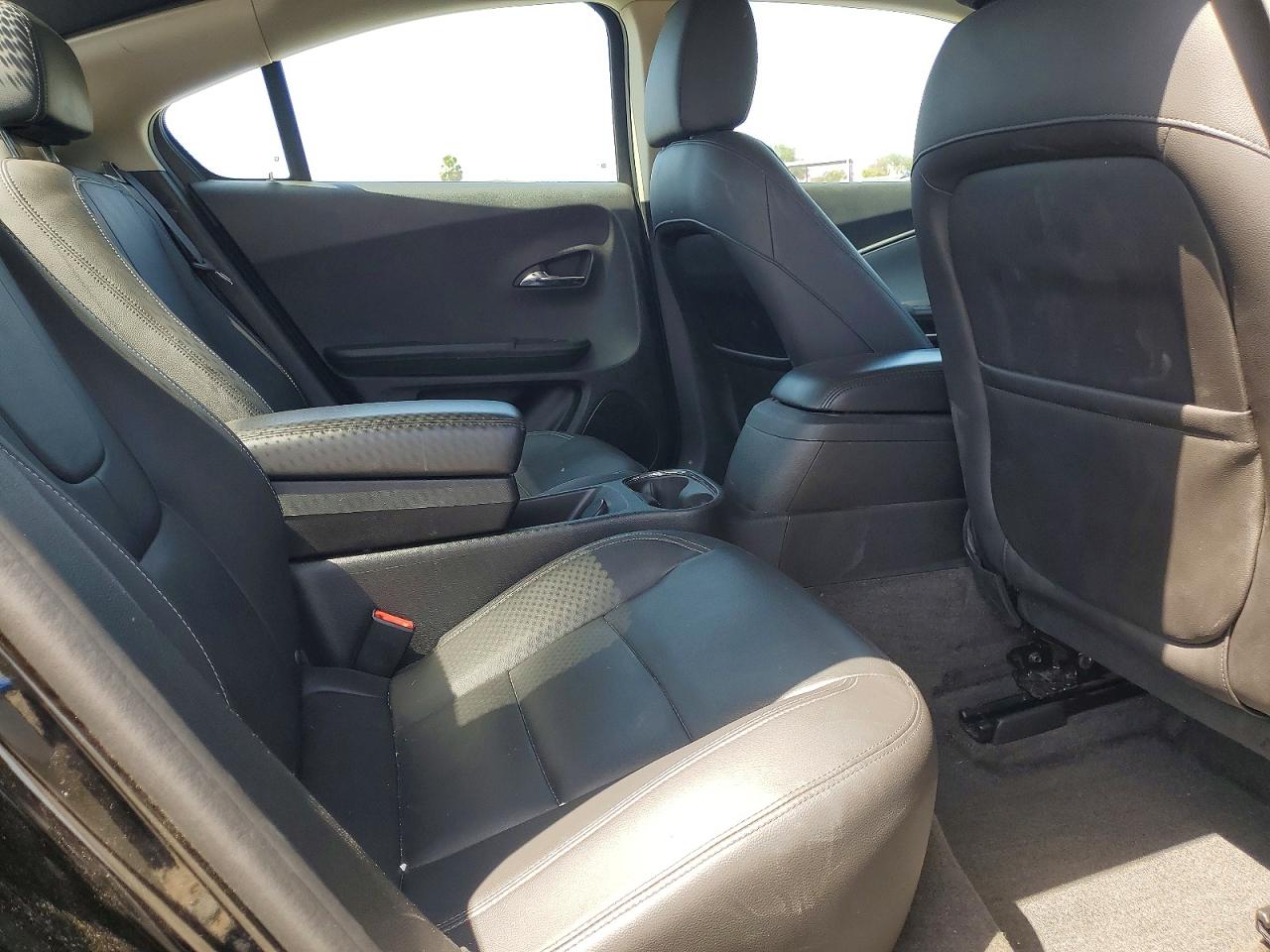 2014 CHEVROLET VOLT photo 28
