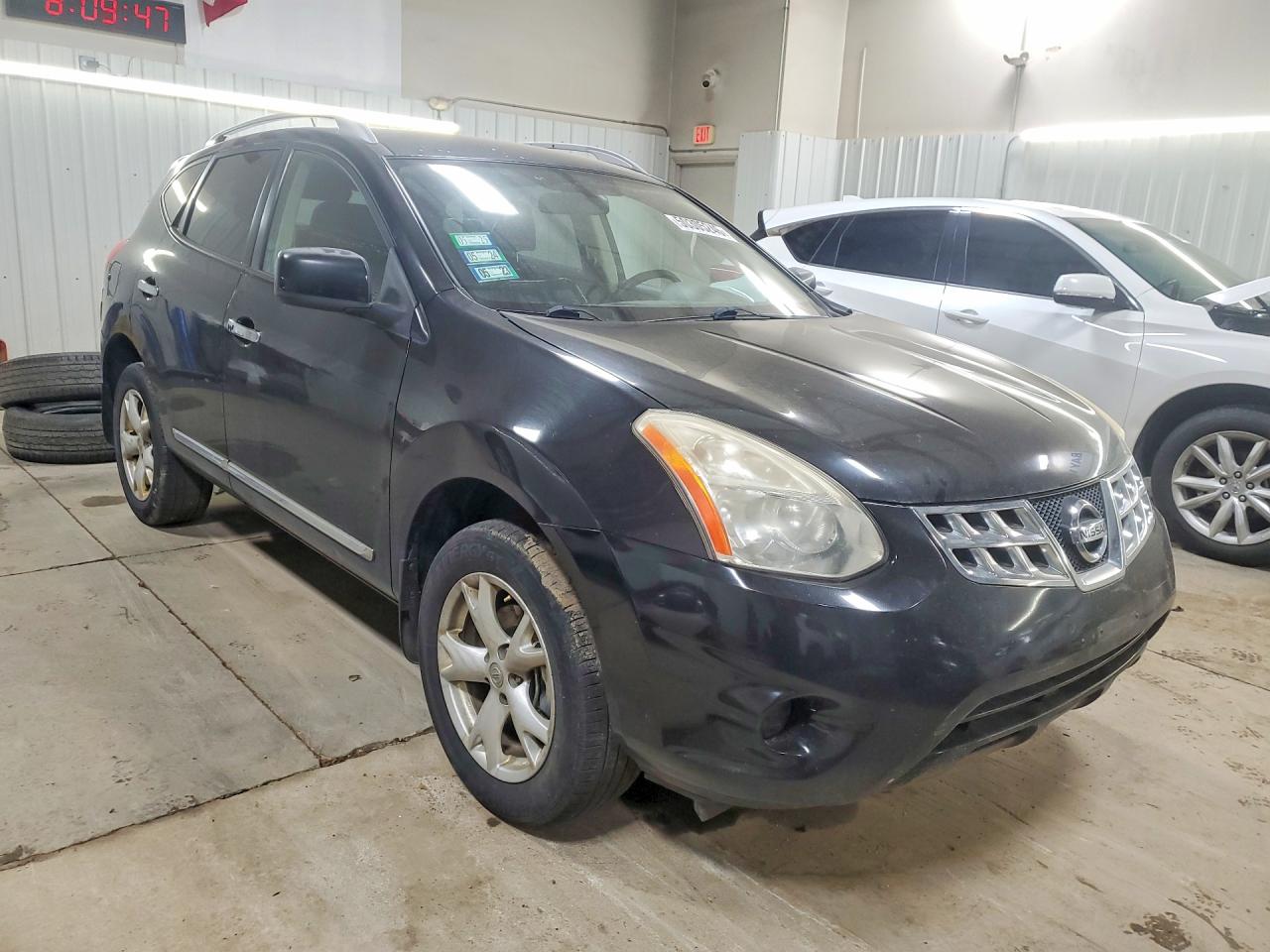 2011 NISSAN ROGUE S photo 7