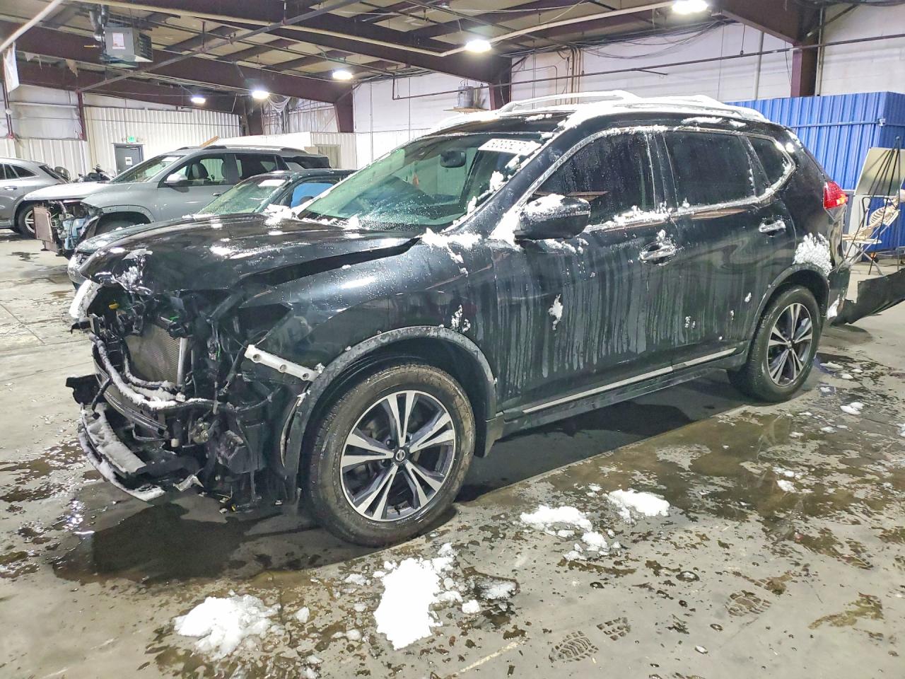 2017 NISSAN ROGUE