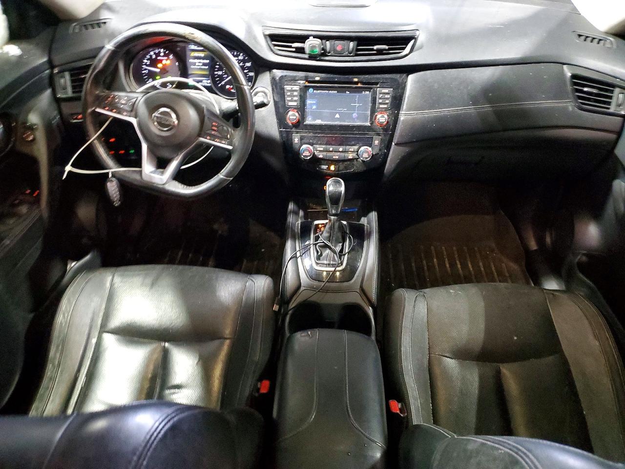 2017 NISSAN ROGUE SL photo 8