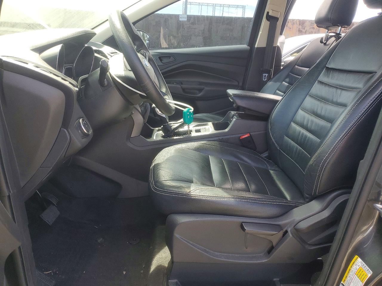 2017 FORD ESCAPE S photo 13