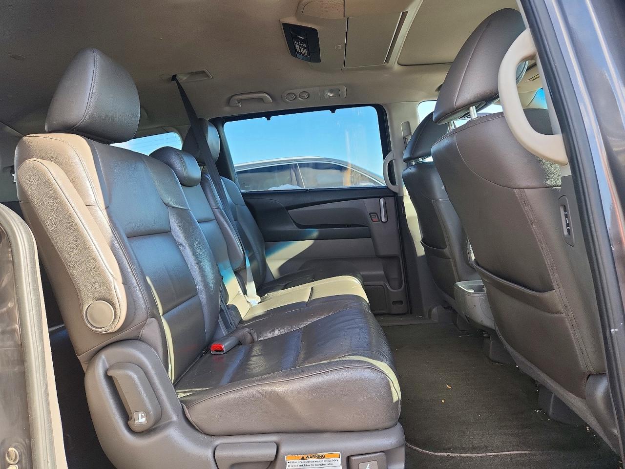 2012 HONDA ODYSSEY TOURING photo 31