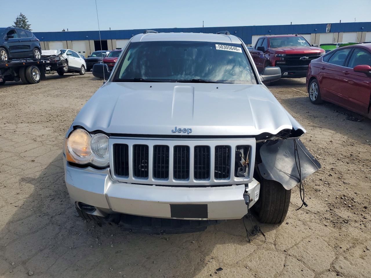 2010 JEEP GRAND CHEROKEE LAREDO photo 9