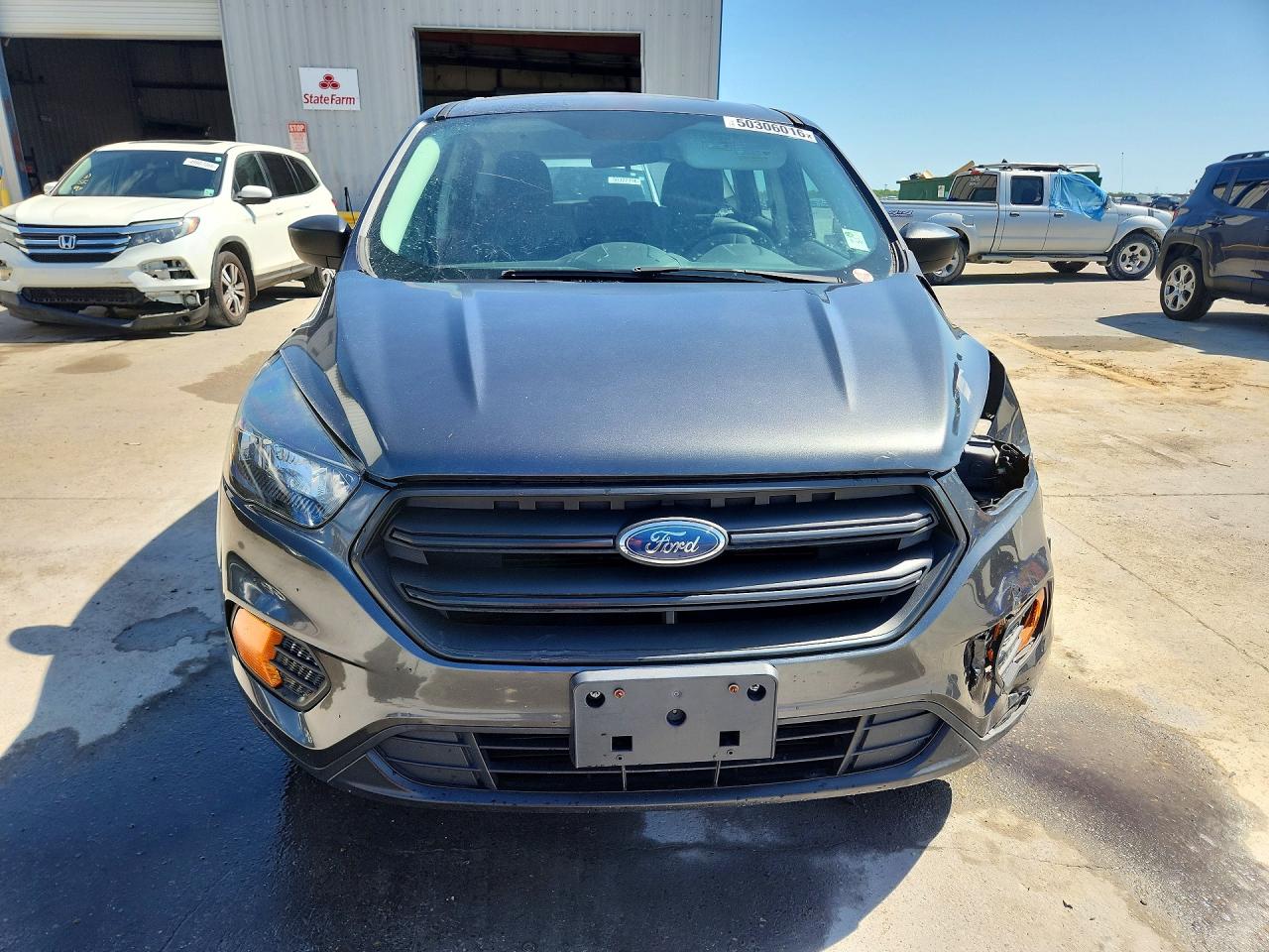 2018 FORD ESCAPE S photo 5