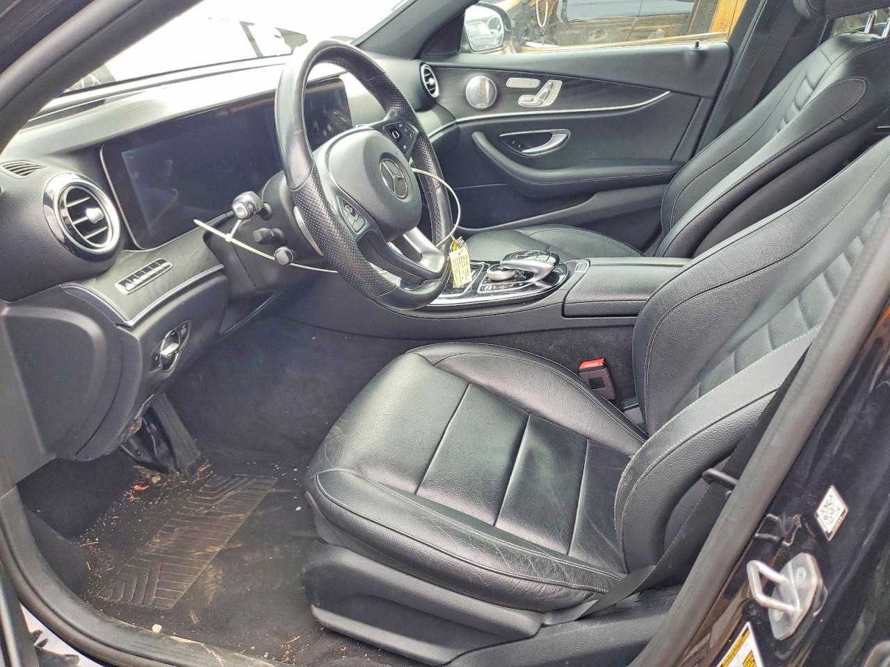 2017 MERCEDES-BENZ E 300 4MATIC photo 13