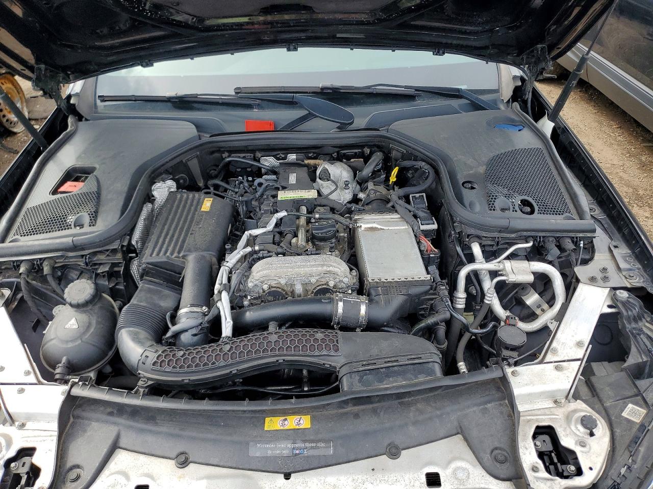 2017 MERCEDES-BENZ E 300 4MATIC photo 21