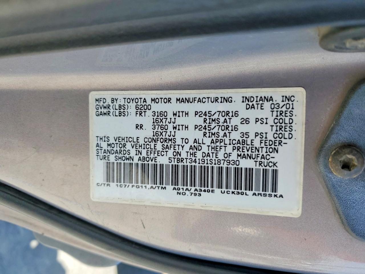 2001 TOYOTA TUNDRA SR5 photo 34