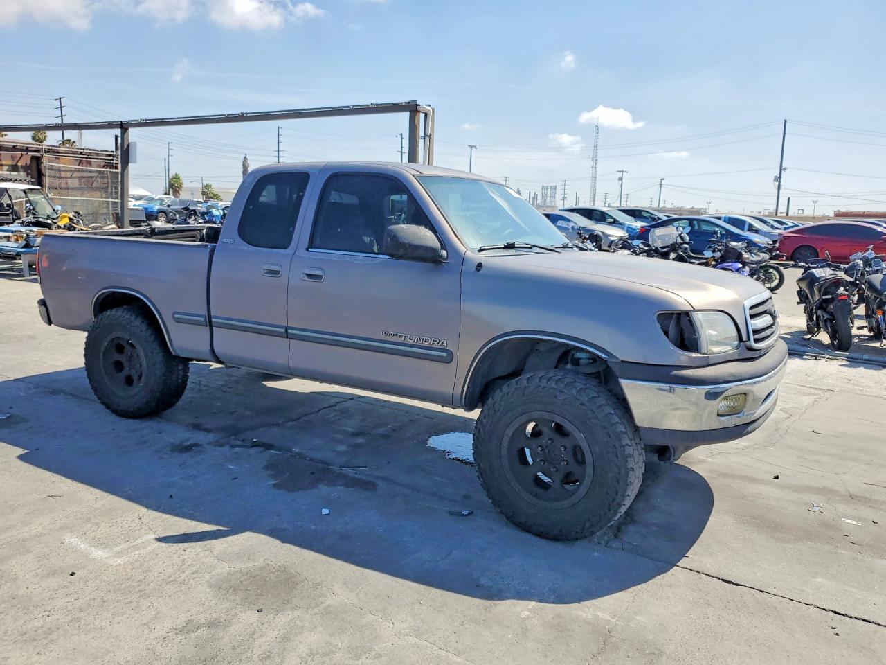2001 TOYOTA TUNDRA SR5 photo 10