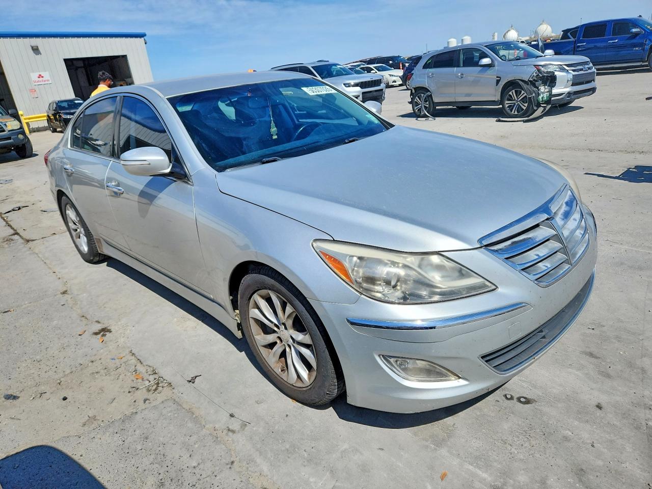 2013 HYUNDAI GENESIS 3.8L photo 4