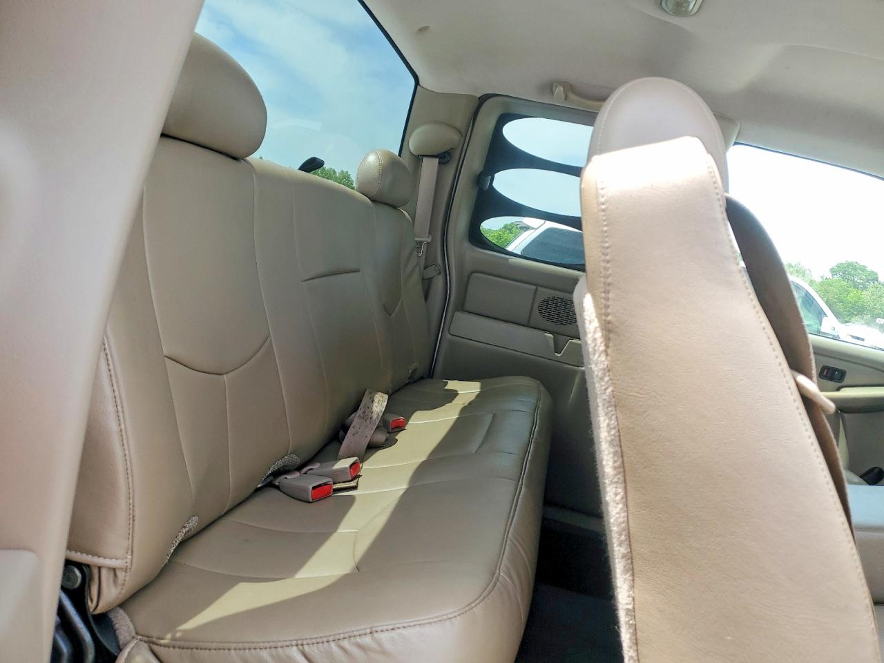 2005 CHEVROLET SILVERADO C2500 HEAVY DUTY photo 19