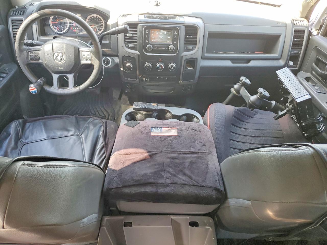 2018 RAM 3500 ST photo 22