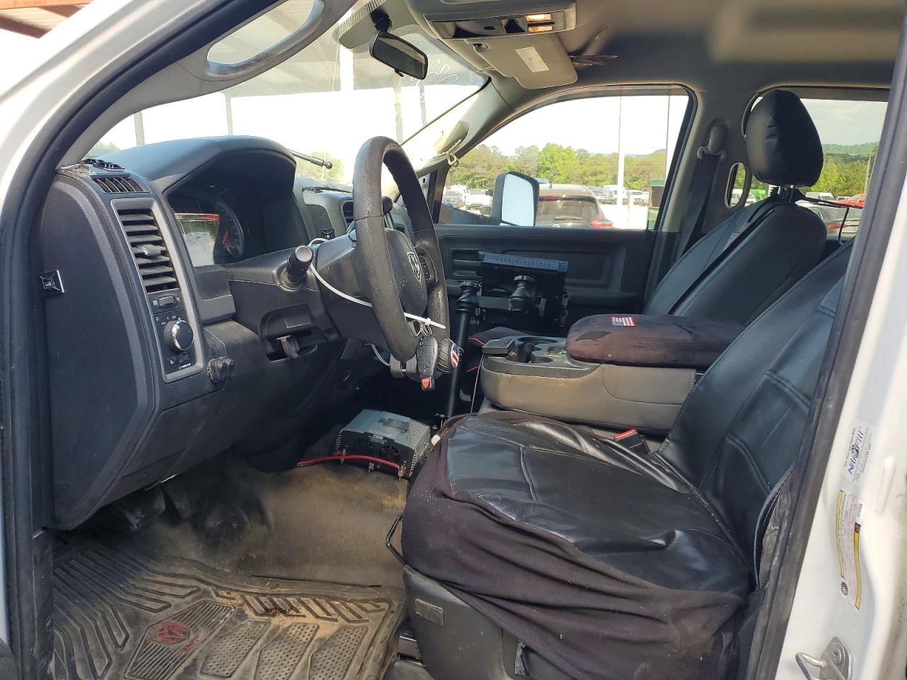 2018 RAM 3500 ST photo 19