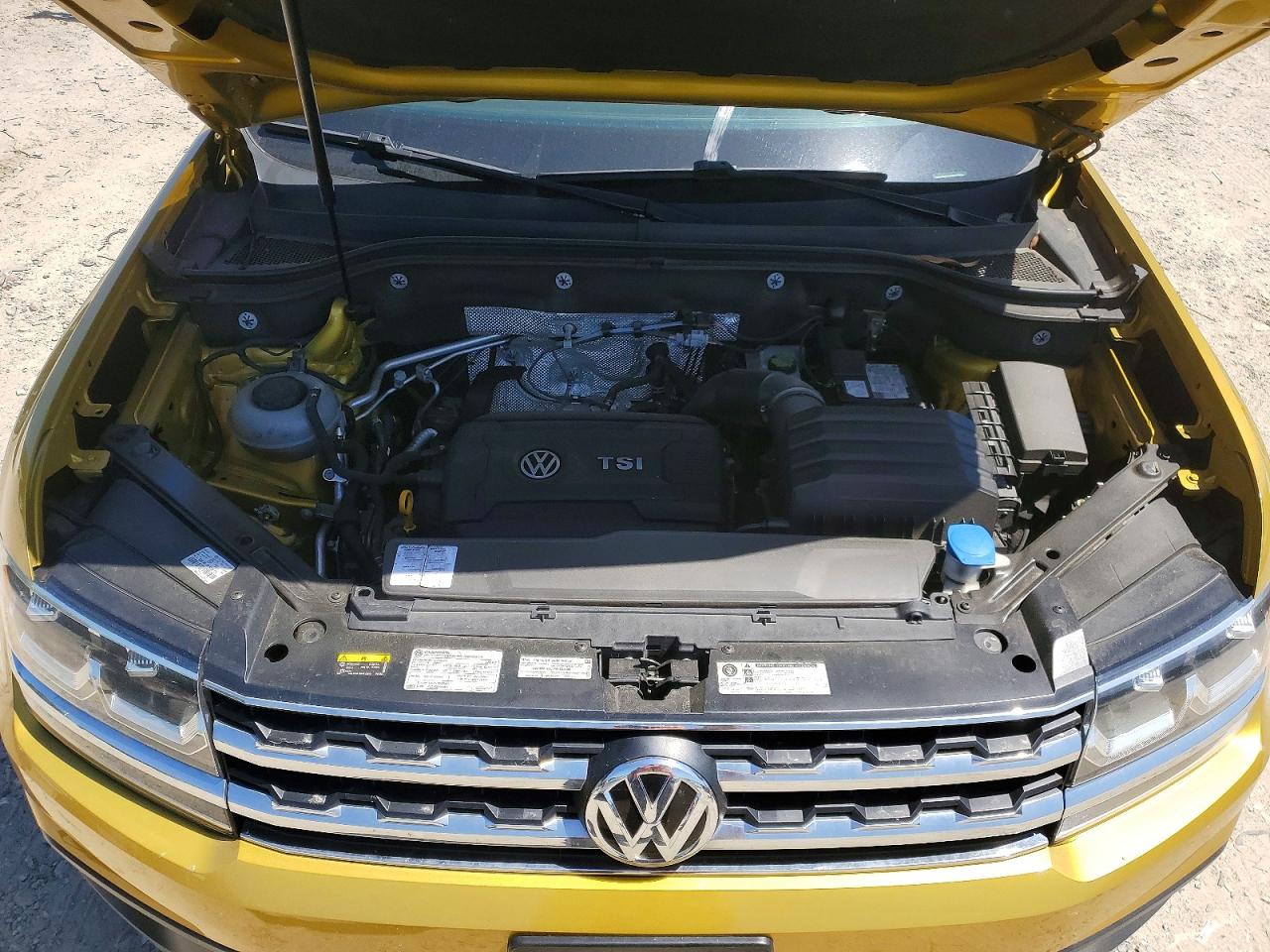 2018 VOLKSWAGEN ATLAS photo 34