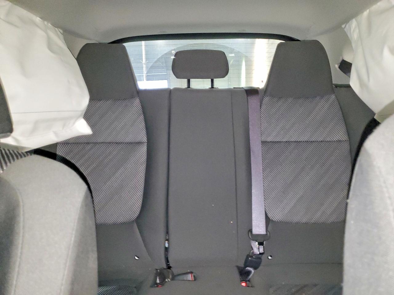 2025 KIA SELTOS LX photo 19