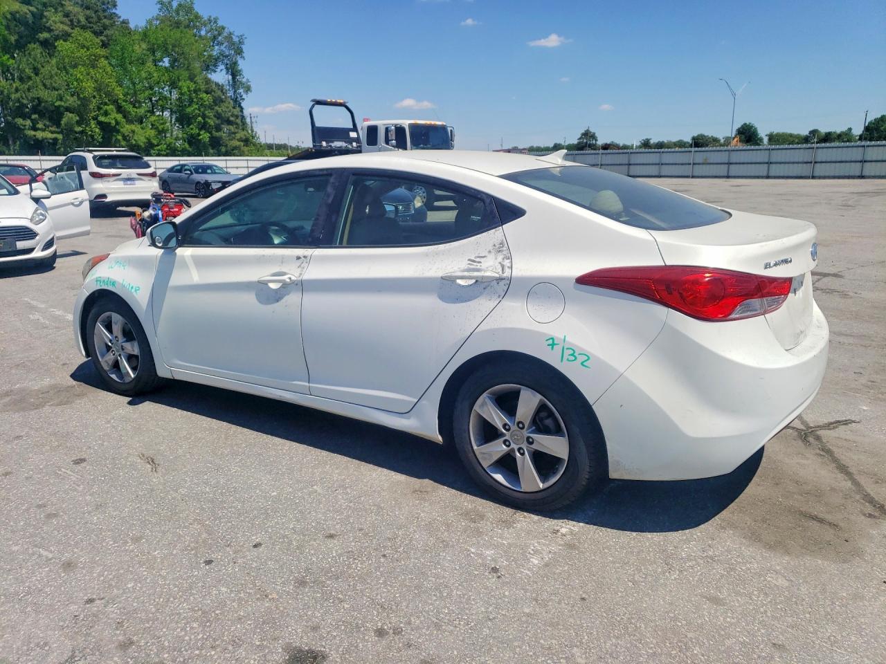 2013 HYUNDAI ELANTRA GLS photo 4