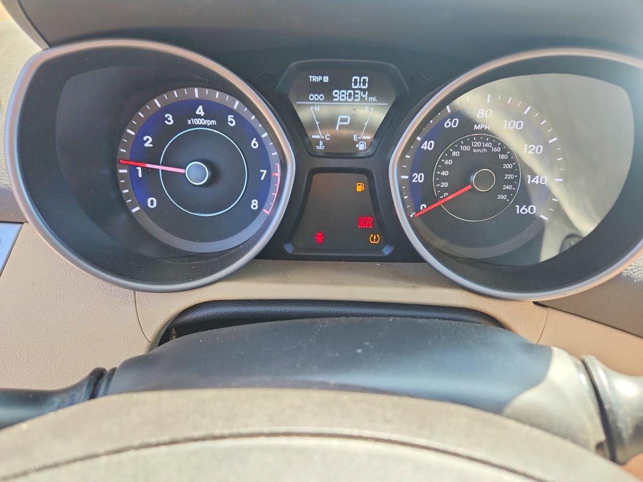 2013 HYUNDAI ELANTRA GLS photo 25