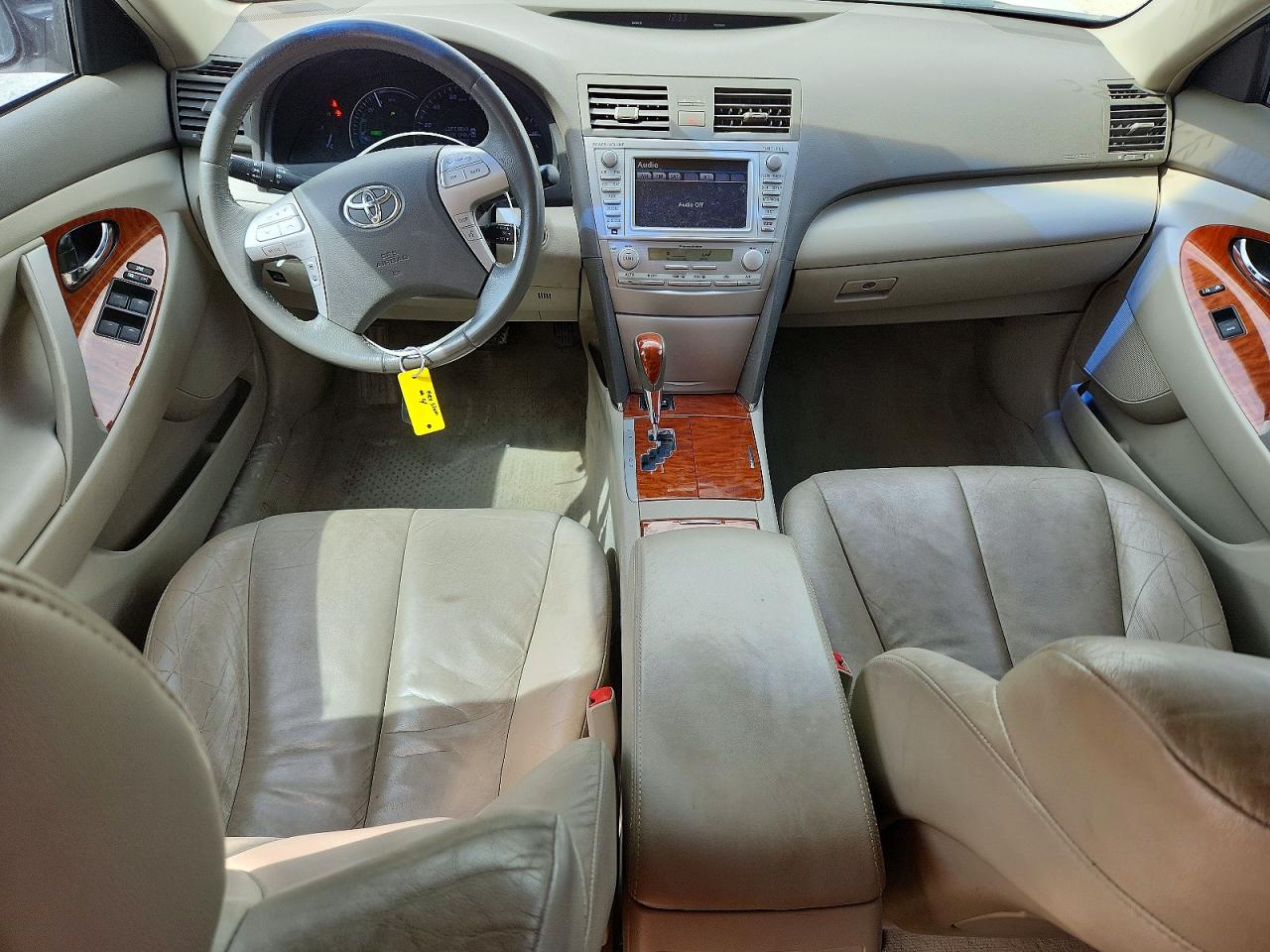 2011 TOYOTA CAMRY HYBRID photo 8