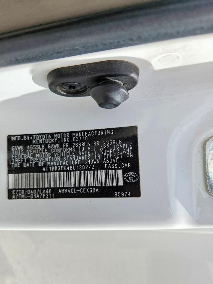 2011 TOYOTA CAMRY HYBRID photo 12