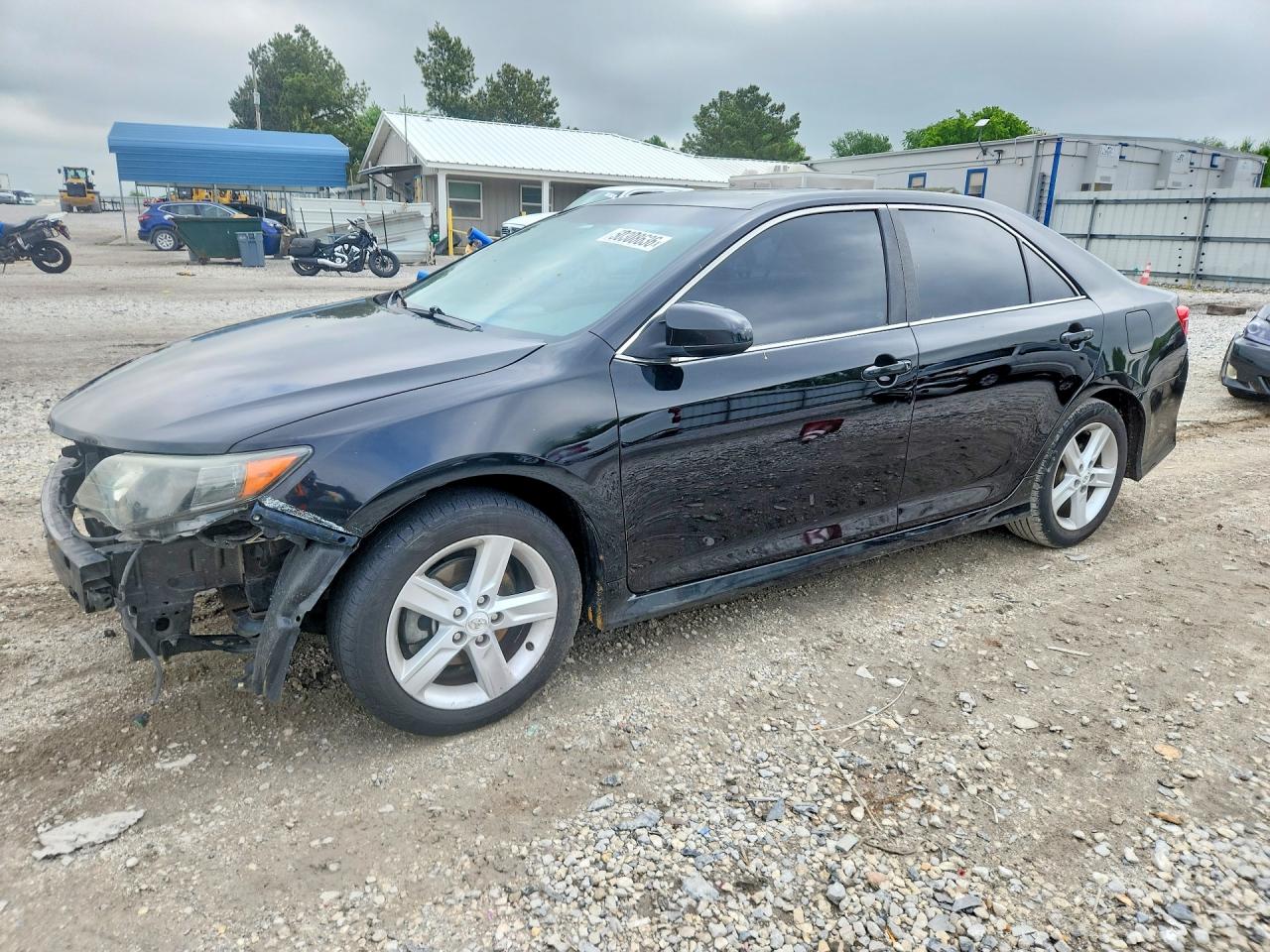 2012 TOYOTA CAMRY