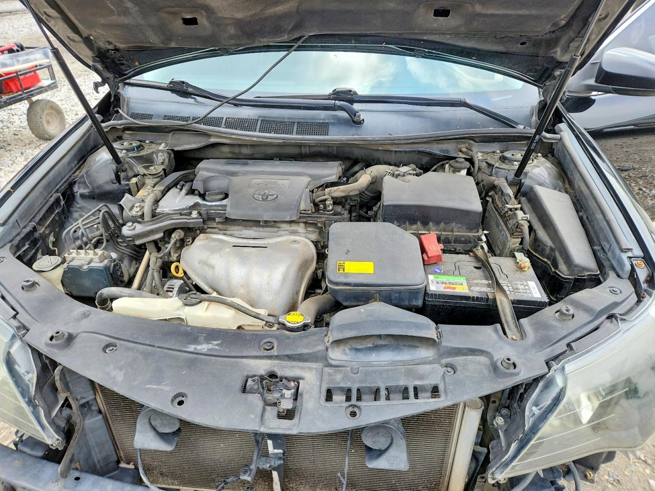 2012 TOYOTA CAMRY SE photo 31