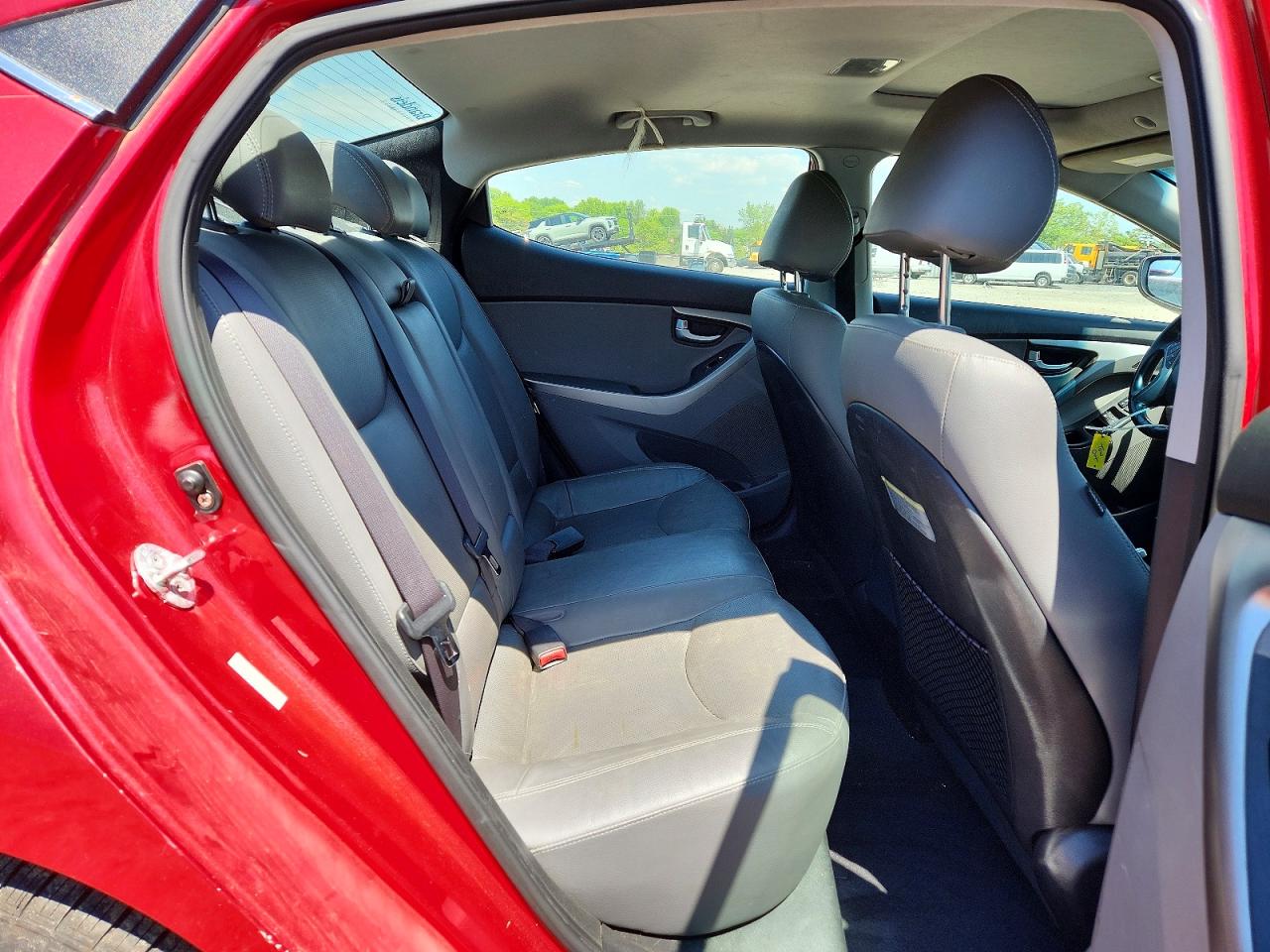2015 HYUNDAI ELANTRA LIMITED photo 28