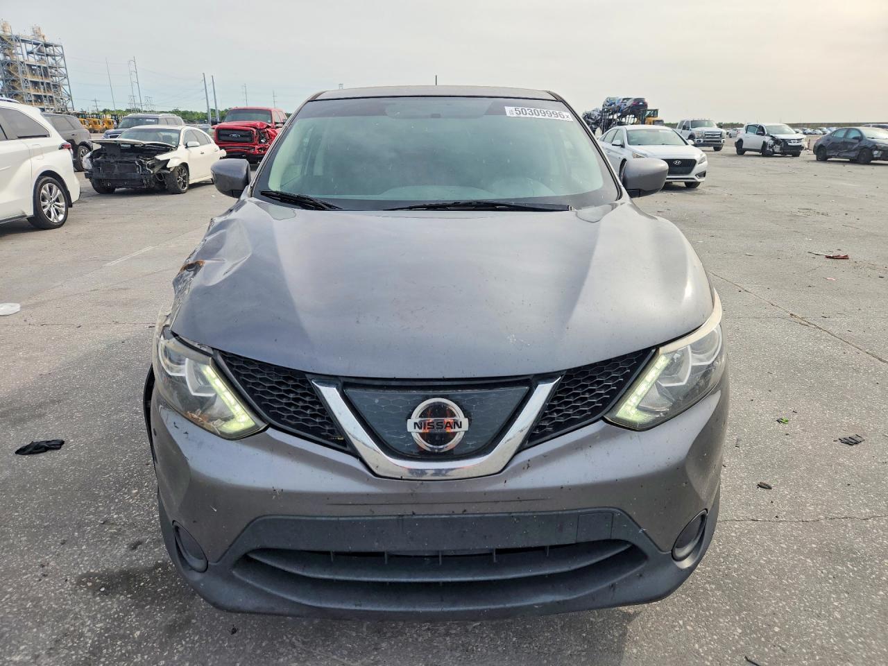2019 NISSAN ROGUE SPORT S photo 9