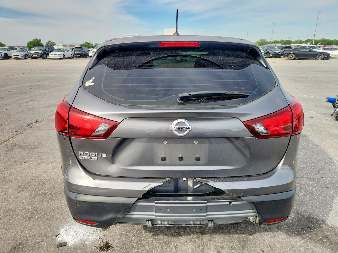 2019 NISSAN ROGUE SPORT S photo 11