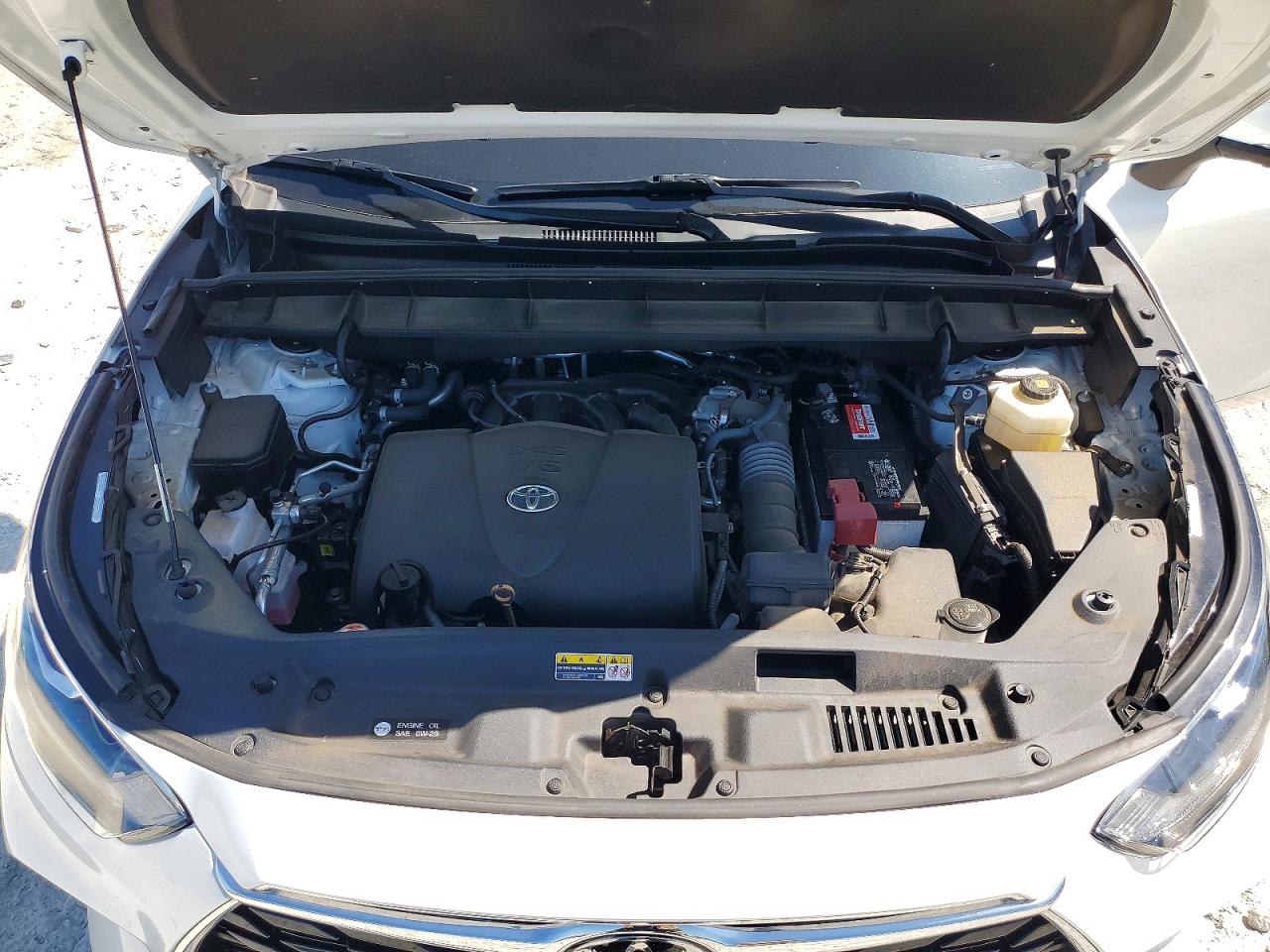 2022 TOYOTA HIGHLANDER HYBRID PLATINUM photo 12
