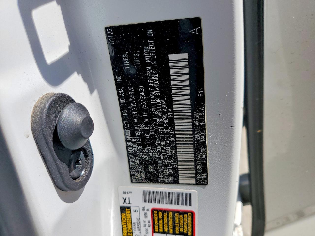 2022 TOYOTA HIGHLANDER HYBRID PLATINUM photo 13