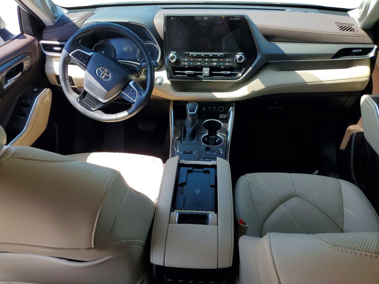 2022 TOYOTA HIGHLANDER HYBRID PLATINUM photo 8