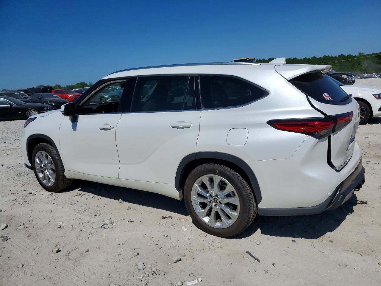2022 TOYOTA HIGHLANDER HYBRID PLATINUM photo 2