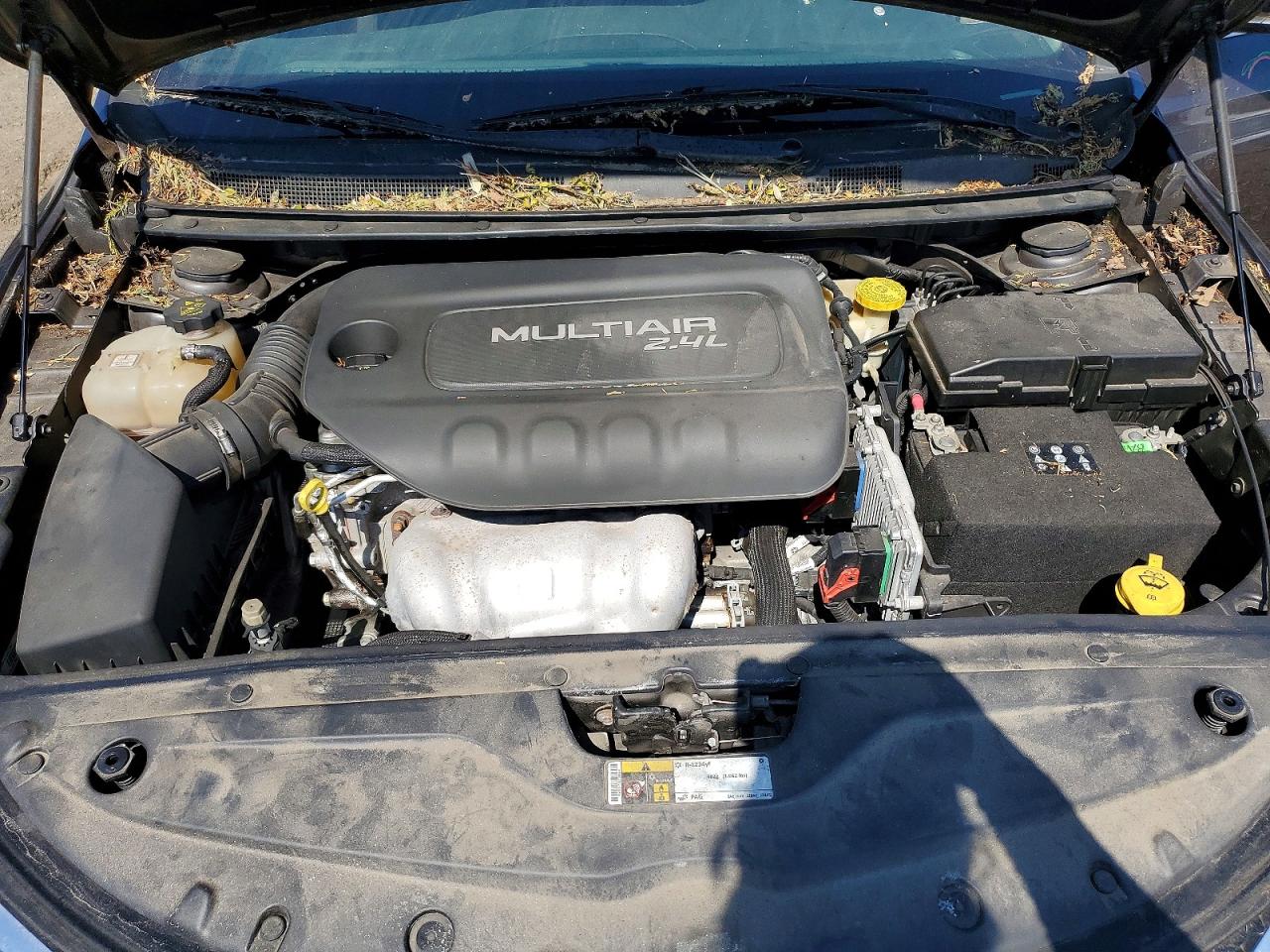 2015 CHRYSLER 200 LIMITED photo 21